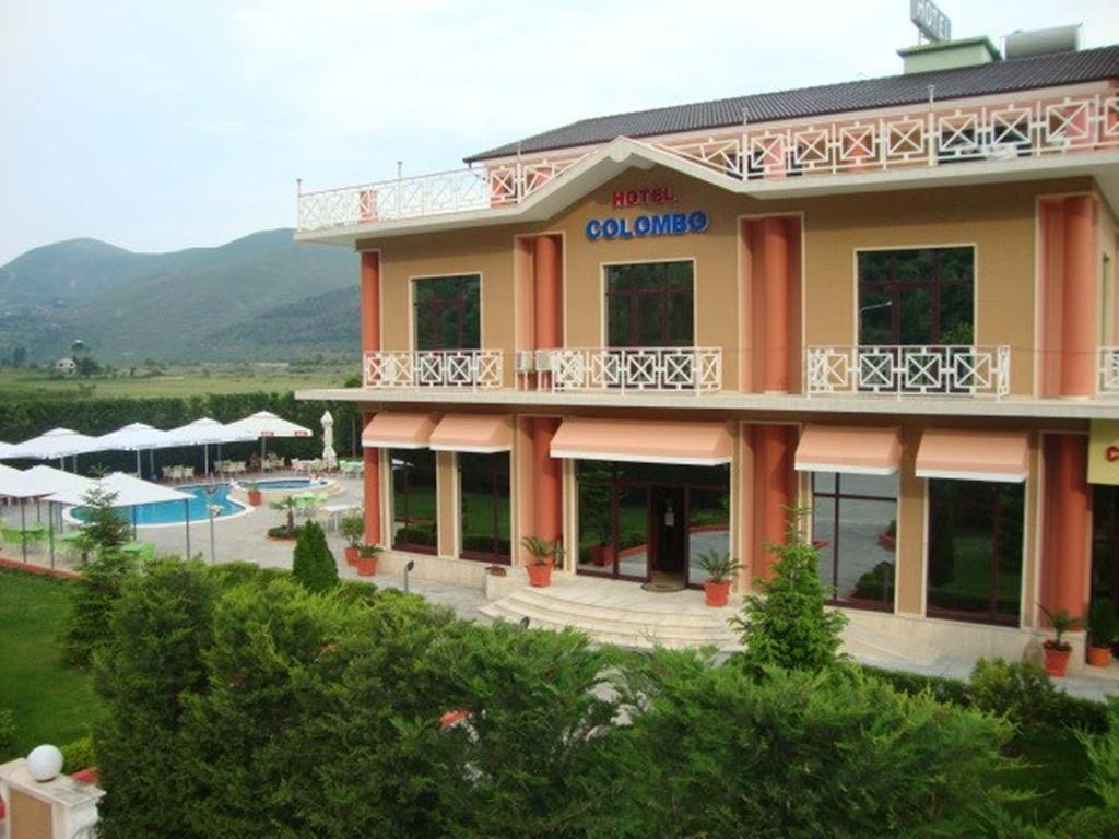 Colombo 3*