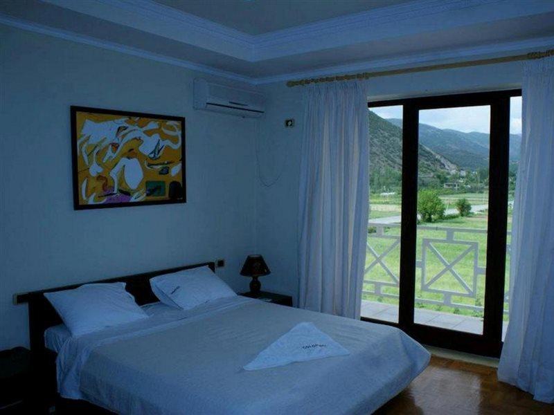 Colombo Hotell Elbasan