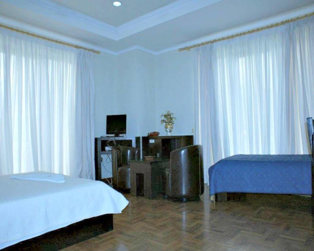 Colombo Hotell Elbasan